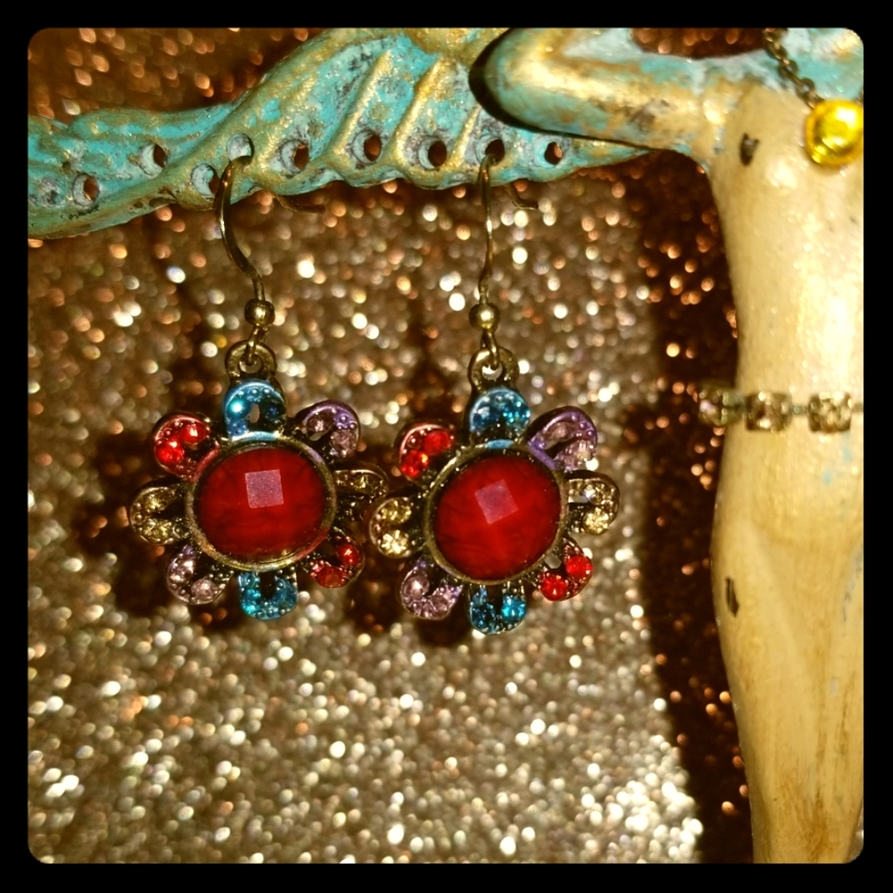 ❗5 For $2️⃣5️⃣ Bundle Sale❗️Floral Multi-Colors Gold-Tone Earrings